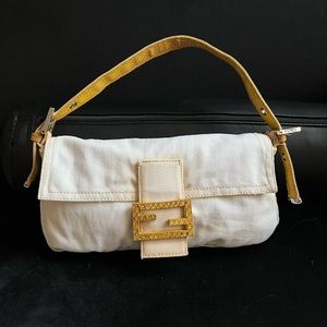 Fendi Python Trim Baguette✨